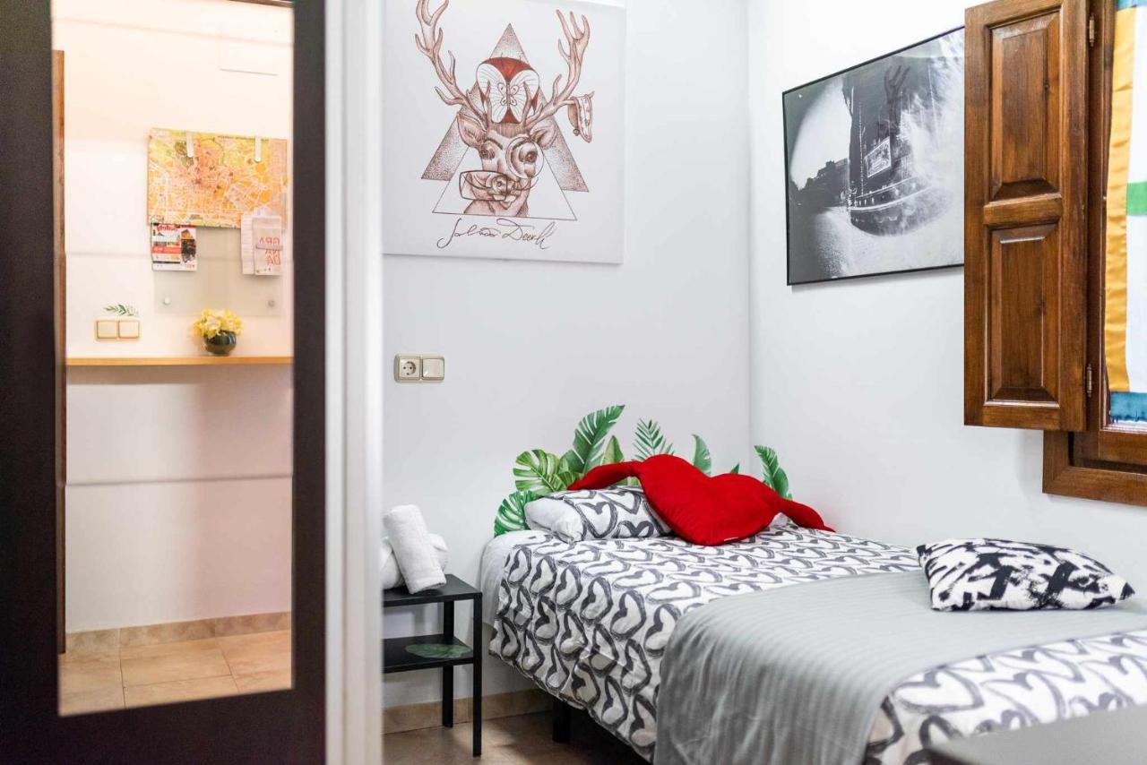Comodo Y Moderno Apartamento Centro กรานาดา ภายนอก รูปภาพ