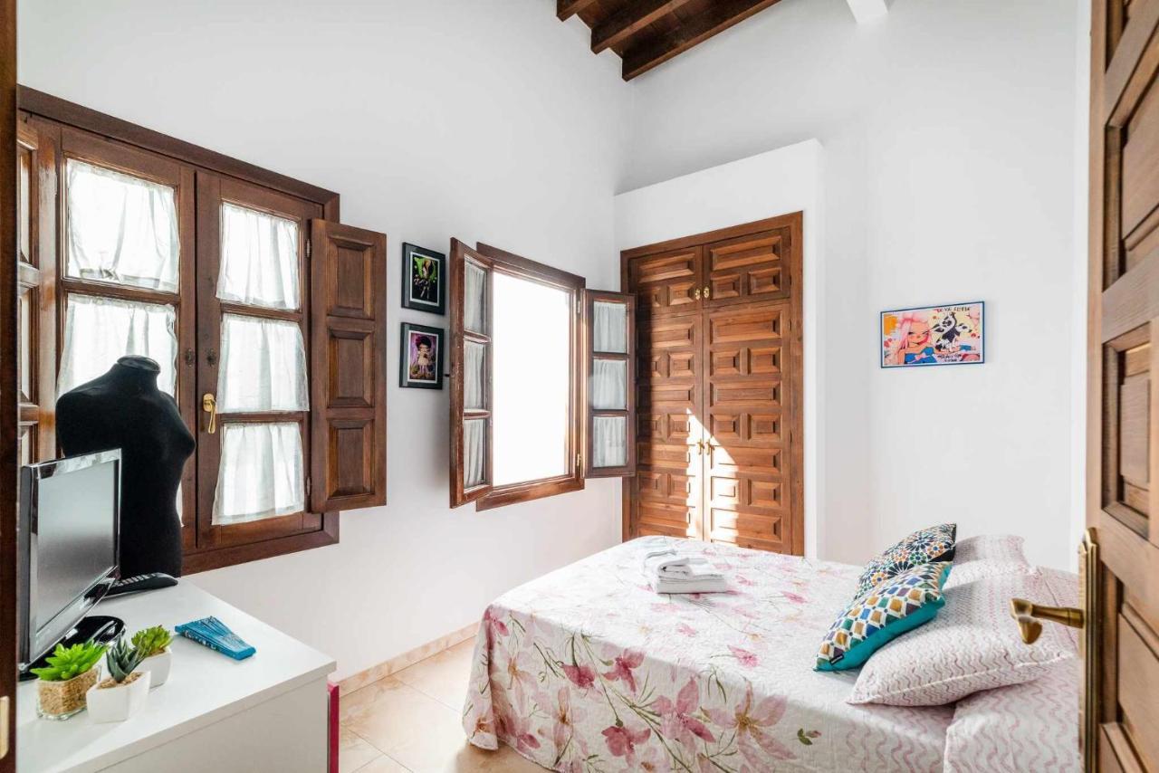 Comodo Y Moderno Apartamento Centro กรานาดา ภายนอก รูปภาพ