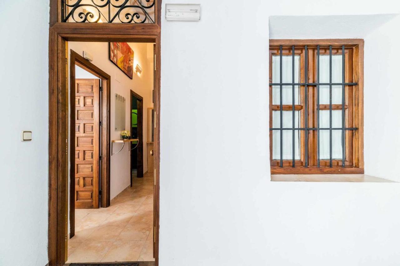 Comodo Y Moderno Apartamento Centro กรานาดา ภายนอก รูปภาพ